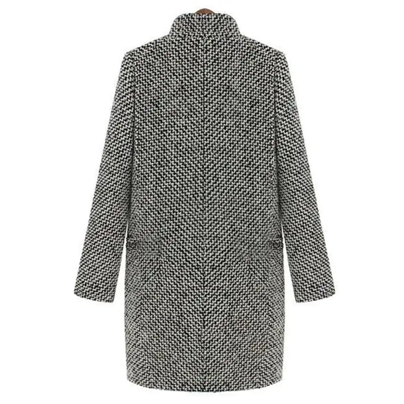 Vanessa – timeless elegance midi coat