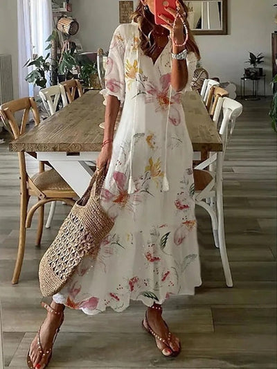 AVA - ELEGANT DRESS WITH FLATTERING FIT